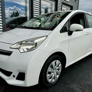 Toyota - Verso-S | 2011