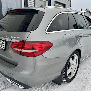 Mercedes-Benz - C | 2015