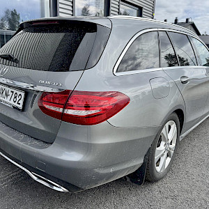 Mercedes-Benz - C | 2015
