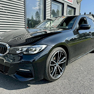 BMW - 320 | 2019