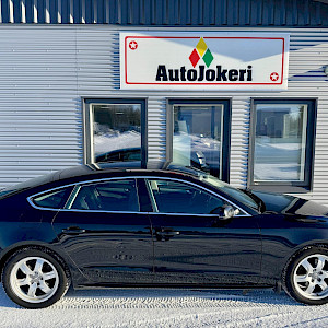 Audi - A5 | 2011
