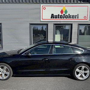 Audi - A5 | 2011