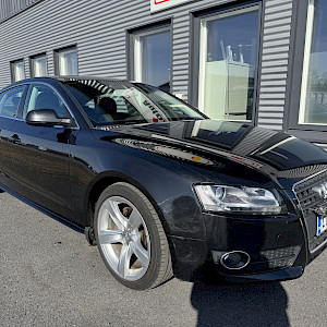 Audi - A5 | 2011