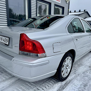Volvo - S60 | 2005