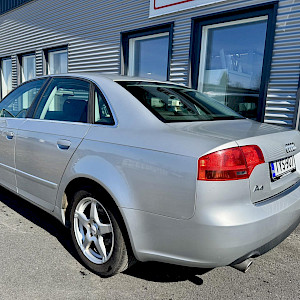 Audi - A4 | 2008
