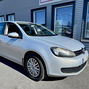 Volkswagen - Golf | 2010