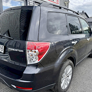 Subaru - Forester | 2011