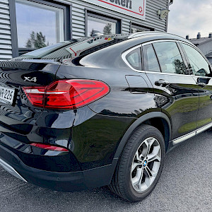 BMW - X4 | 2017