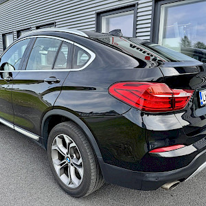 BMW - X4 | 2017