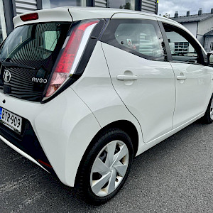Toyota - Aygo | 2016