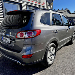 Hyundai - Santa Fe | 2012