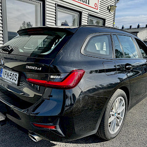 BMW - 320 | 2022
