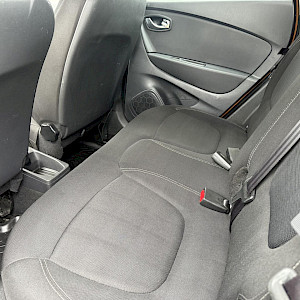 Renault - Captur | 2017