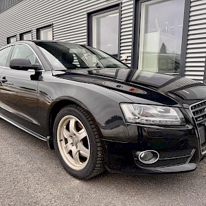 Audi - A5 | 2011