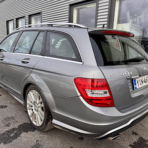 Mercedes-Benz - C | 2014