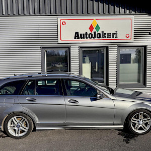 Mercedes-Benz - C | 2014