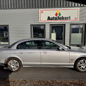 Jaguar - S-Type | 2003