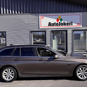 BMW - 520 | 2011