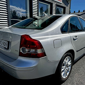 Volvo - S40 | 2005