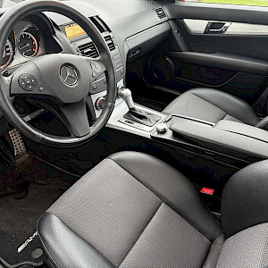 Mercedes-Benz - C | 2010