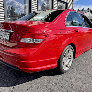 Mercedes-Benz - C | 2010