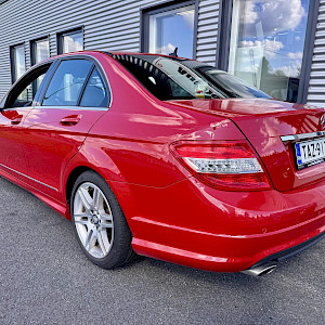 Mercedes-Benz - C | 2010