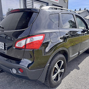 Nissan - Qashqai | 2010