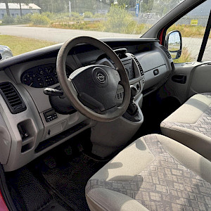 Opel - Vivaro | 2004