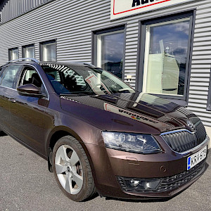 Skoda - Octavia | 2014