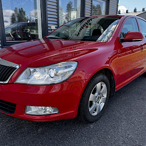 Skoda - Octavia | 2010