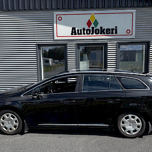 Toyota - Avensis | 2010