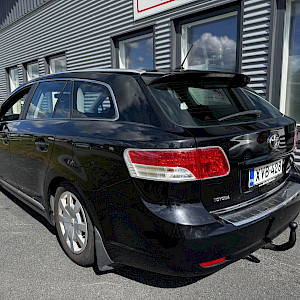 Toyota - Avensis | 2010