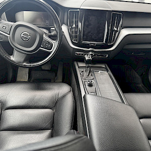 Volvo - XC60 | 2018