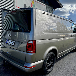 Volkswagen - Transporter | 2018
