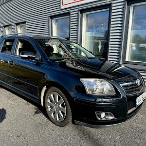 Toyota - Avensis | 2008