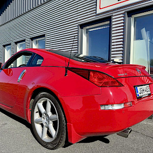 Nissan - 350Z | 2005